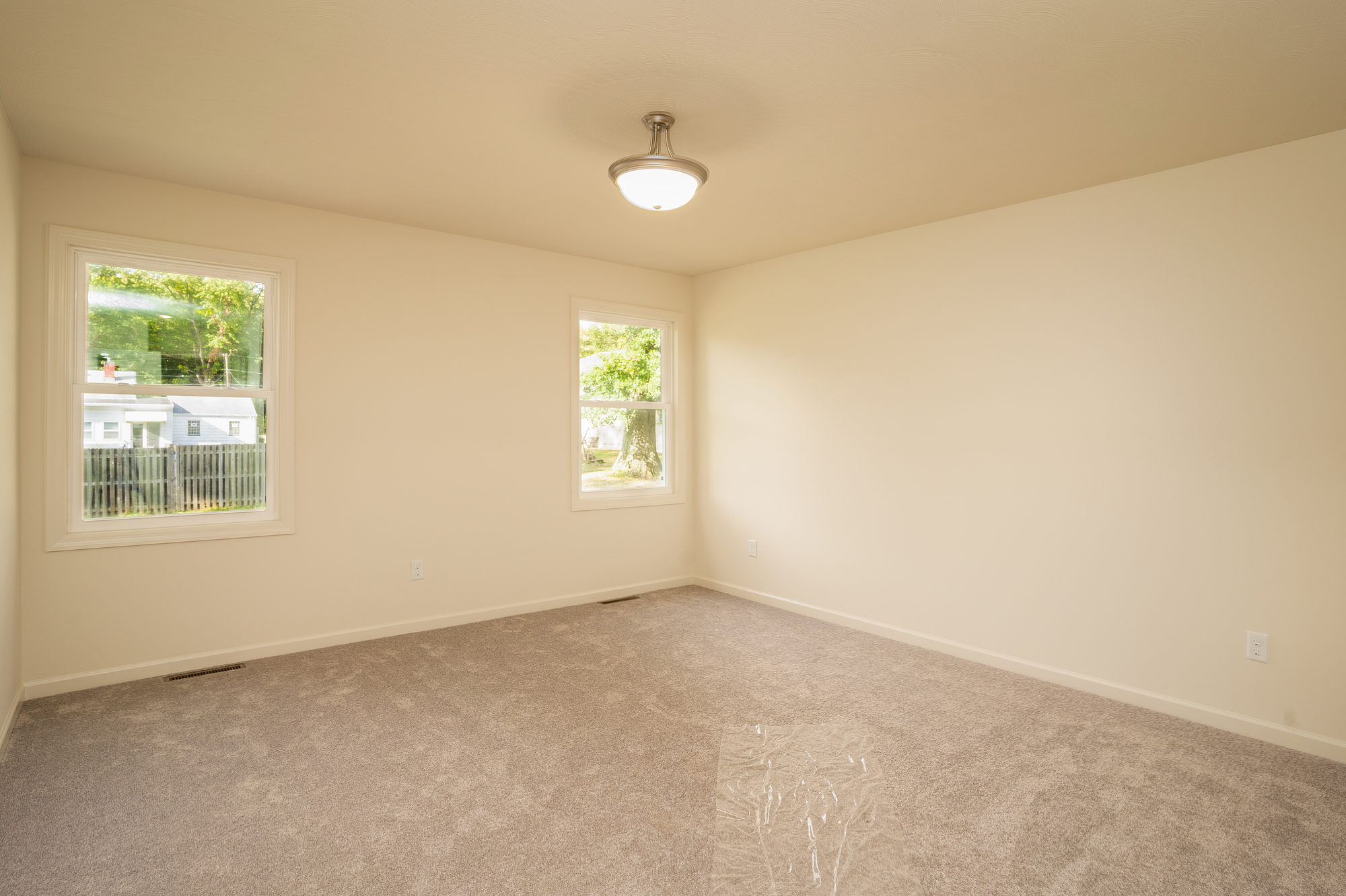 Sycamore bedroom
