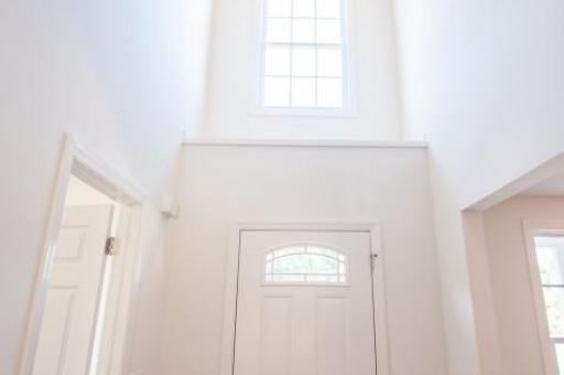 project_covington_18 Covington Project 2-story foyer