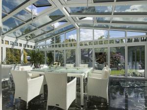 beautiful sun room