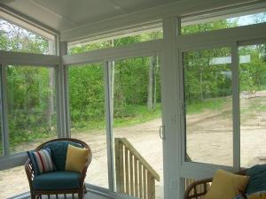 step by step sunroom building - 18